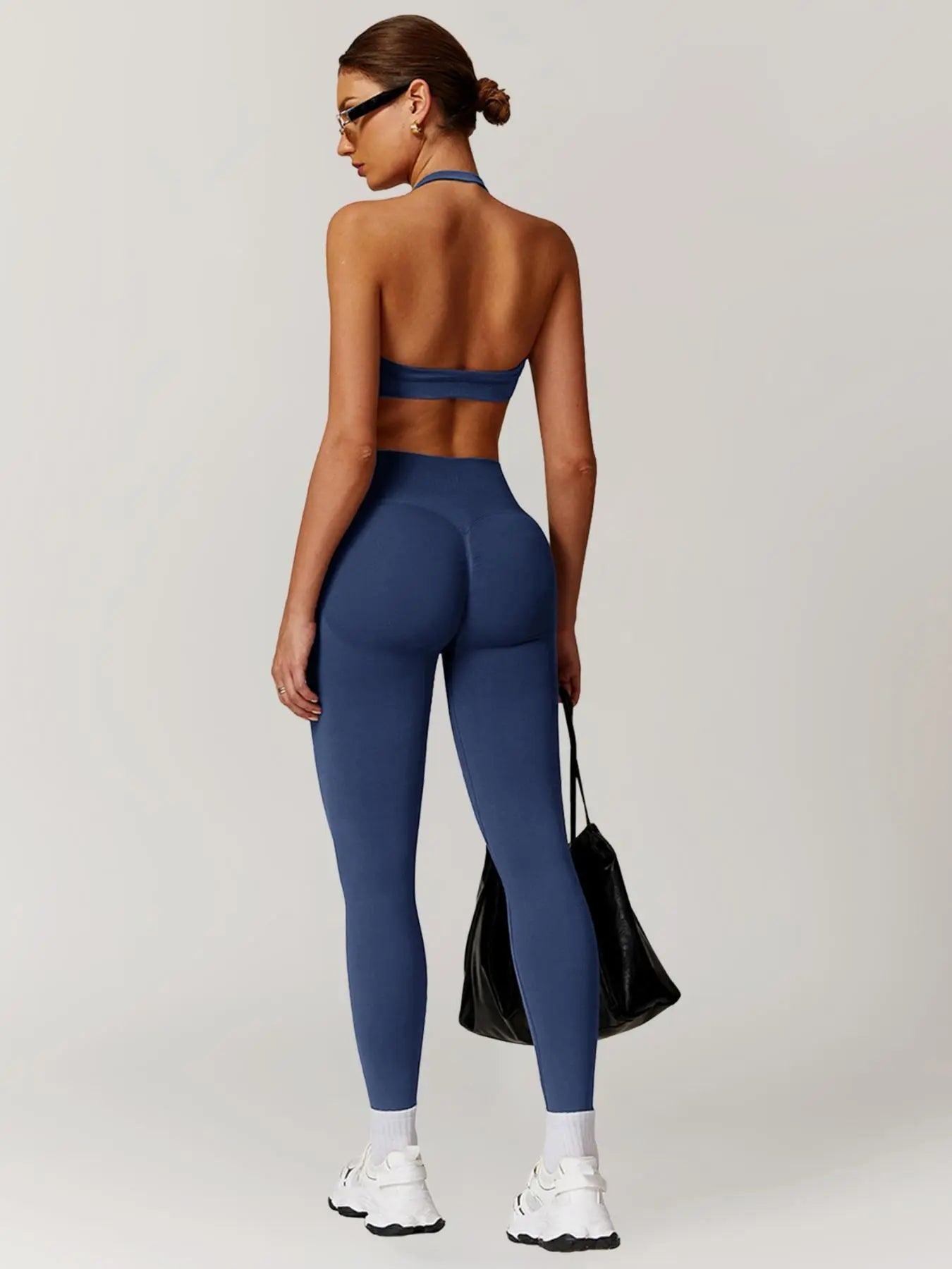 Women's High-Stretch Breathable Two-Piece Activewear Set for Gym and Fitness, Seamless Backless Sports Bra and Stretchy Leggings, Ideal for Running and Workouts