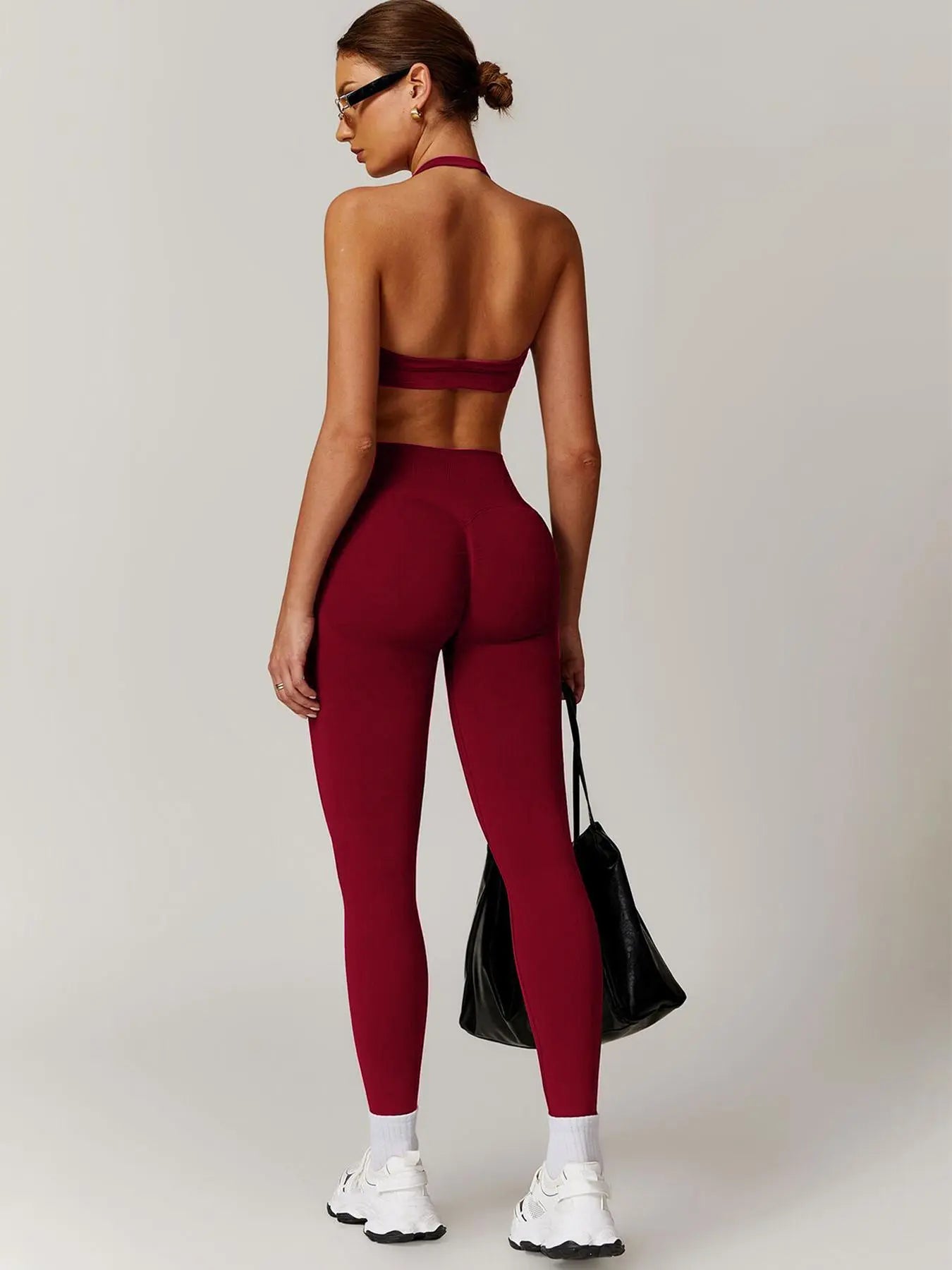 Women's High-Stretch Breathable Two-Piece Activewear Set for Gym and Fitness, Seamless Backless Sports Bra and Stretchy Leggings, Ideal for Running and Workouts
